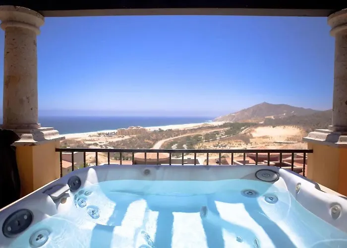 Three Luxury 3br In Villa